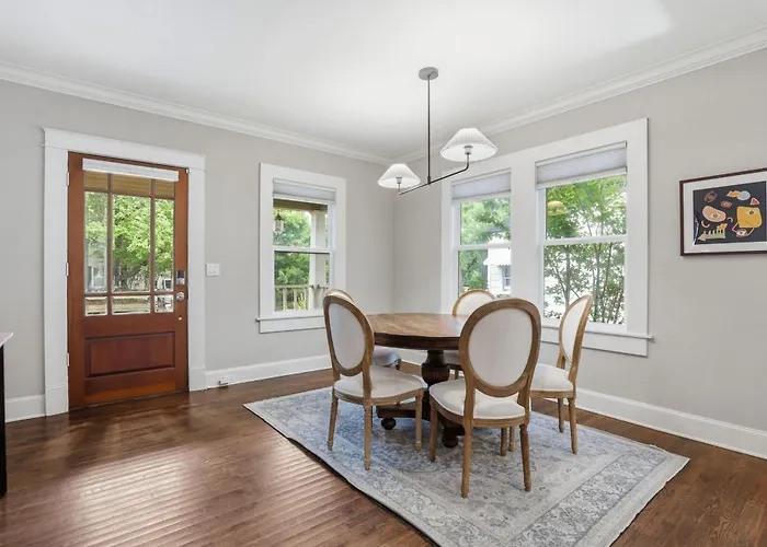 Heights - Cozy House With Backyard & Free Parking * Fort Worth